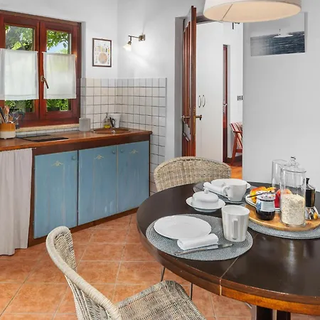 Daire 1 Bedroom Gorgeous In Poreč