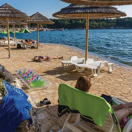 1 Bedroom Gorgeous In * Poreč