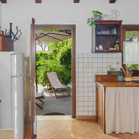 Apartamento 1 Bedroom Gorgeous In *